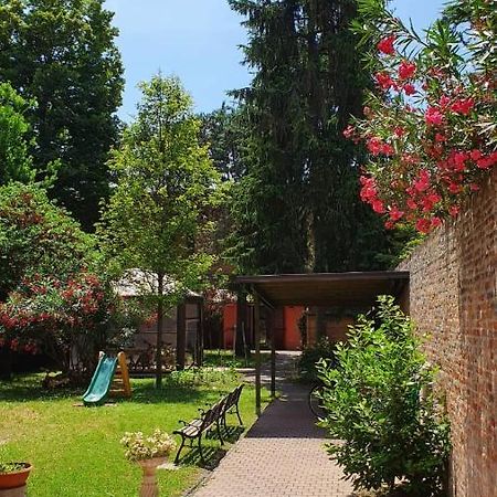 Beatrixhome Oasi Verde In Citta Ferrara Eksteriør bilde